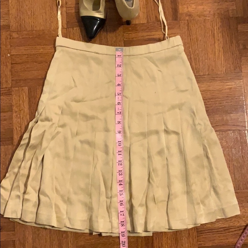 🎉 Host Pick 🛍️ Ellen Tracy petites SILK Knit Pleated Skirt Gold - Picture 4 of 6